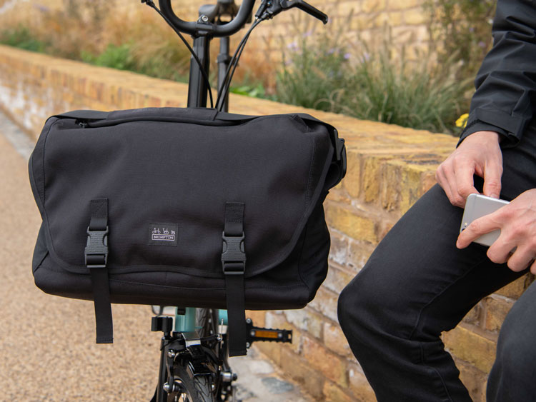 BROMPTON Messenger Bag 23L BROMPTON Messenger Bag 23L